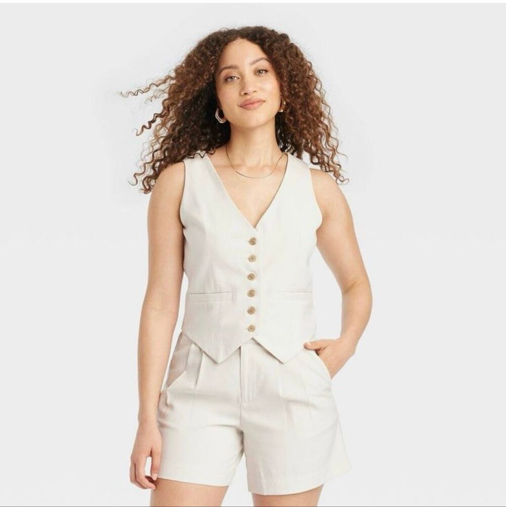 A New Day Women’s Tailored Suit Vest Size Medium New